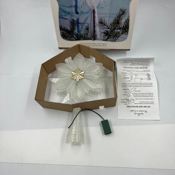 2010 Hallmark Wonder & Light Glowing Snowflake Tree Topper NEW Christmas - Picture 3 of 10